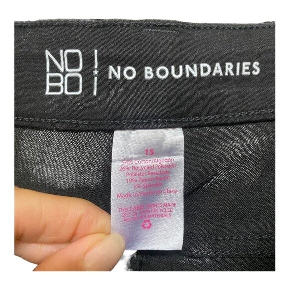 No Boundaries Women's Bootcut Jeans - Picture 5 of 6